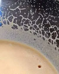 A close-up view of a live Banana Worm culture, a nutritious micro-food for feeding aquarium fish fry and small fish.